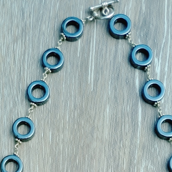 Hematite Women's Necklace - Picture 4 of 6